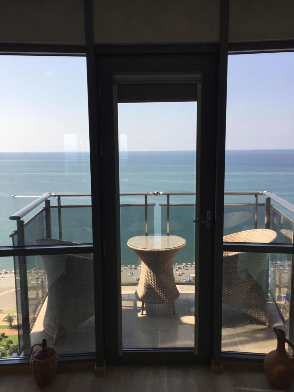 Appartamento Sea Towers 2309 Batumi Esterno foto
